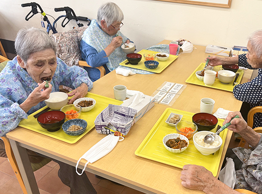 食事